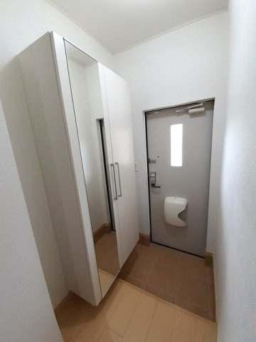 クレメントの玄関