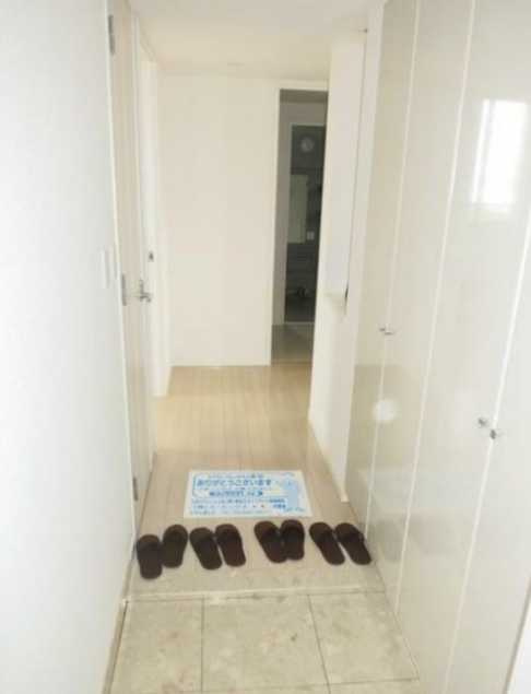 アーデン駒沢パークフロント　最上階角部屋　ペット相談　ルーフバルコニーの玄関