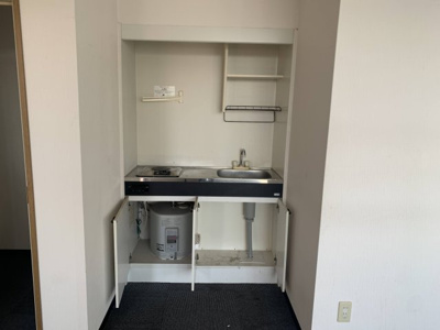 【内装】 | 藤井寺市西大井2区画倉庫付き事務所