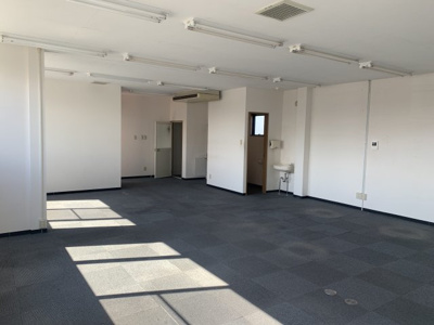 【内装】 | 藤井寺市西大井2区画倉庫付き事務所