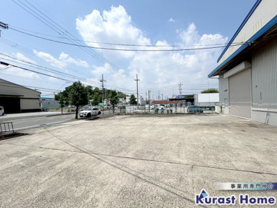 【駐車場】 | 中野町東1丁目倉庫1棟貸