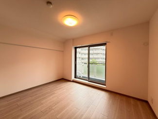 【洋室】 | 宝塚パインクレスト | 洋室