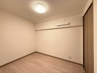 【子供部屋】 | 宝塚パインクレスト | サービスルーム