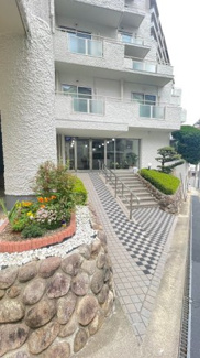  | 宝塚パインクレスト | エントランス