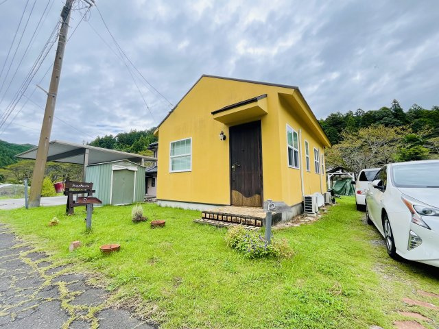 売中古戸建　天竜区横川の外観|駐車スペースもあります！