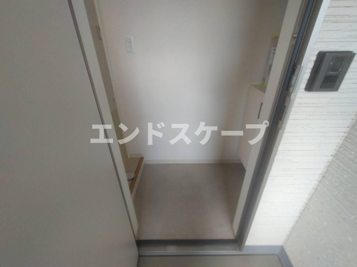 Ｆｉｏｒｅ棟高の玄関|高崎、前橋のお部屋探しはエンドスケープまで！お客様の理想お聞かせ下さい♪