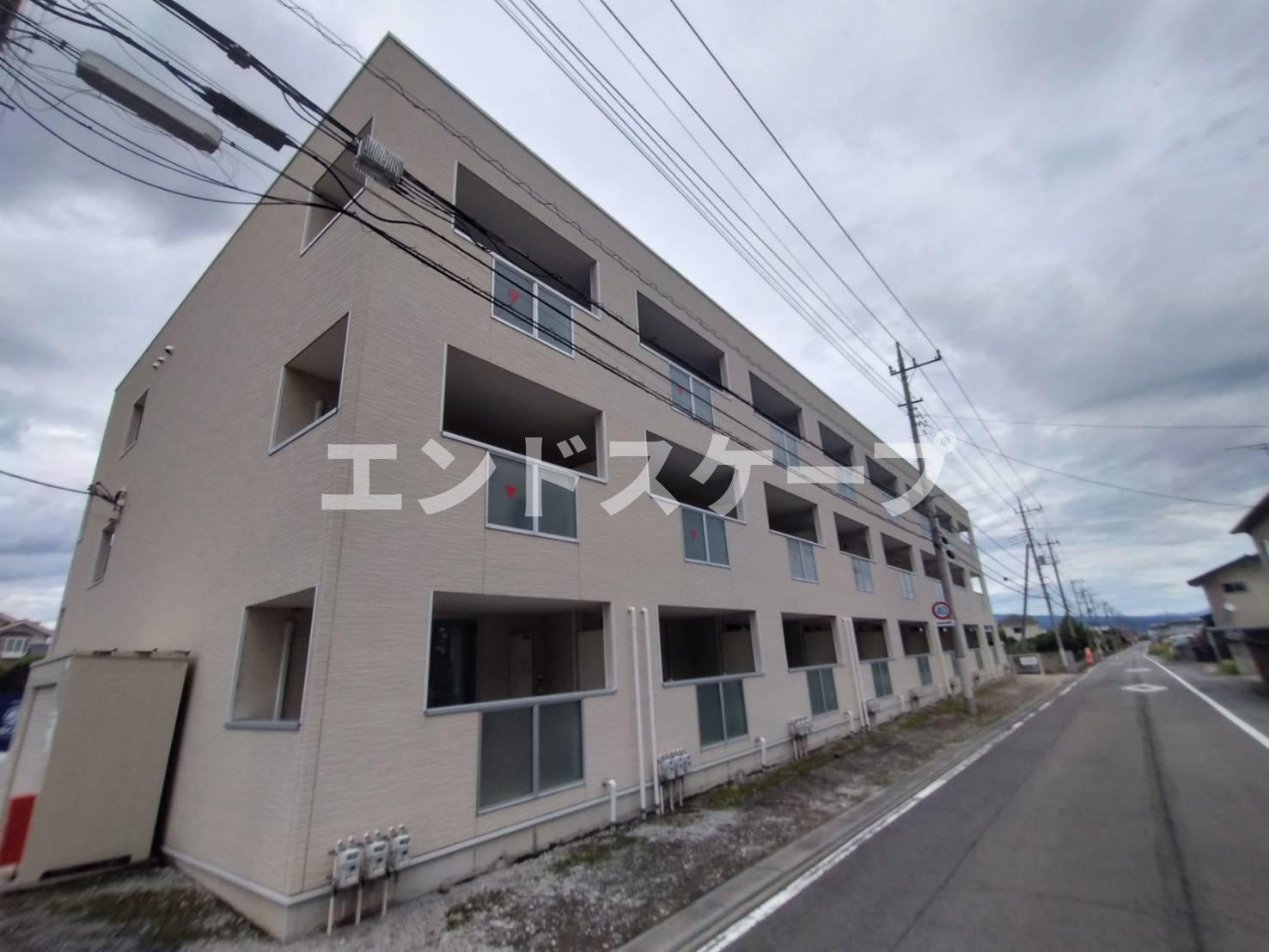 Ｆｉｏｒｅ棟高の外観|高崎、前橋のお部屋探しはエンドスケープまで！お客様の理想お聞かせ下さい♪