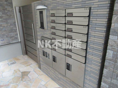 【その他共用部分】 | フジパレス俊徳道駅西（俊徳道賃貸） | 集合ポストと宅配ボックスです