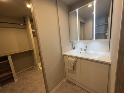 【独立洗面台】プロムナード大宮春野Ｂ－４番館 