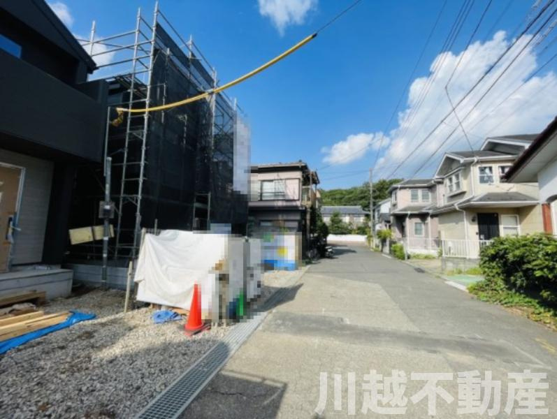 Livelie Garden.S 鶴ヶ島富士見第二 全２棟　１号棟の前面道路含む現地写真|前面道路含む現地写真です