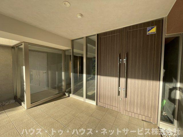 ベルフルール弐番館　のエントランス