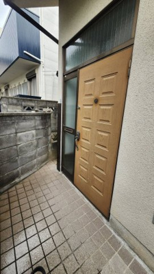 【玄関】 | 本山北町５丁目貸家