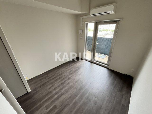 プレサンス深江橋ラヴィゲートの洋室