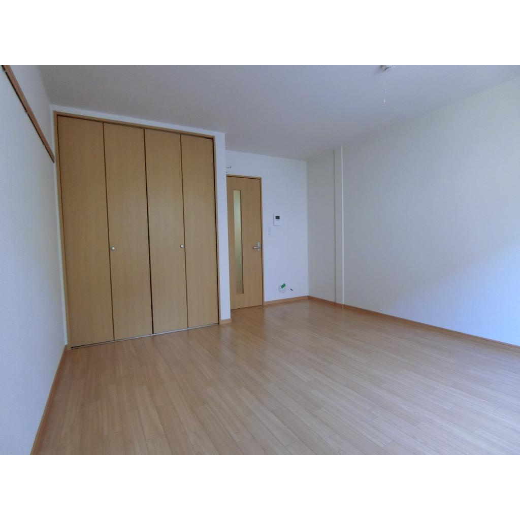 プレミール壱番館の居間・リビング|リビング