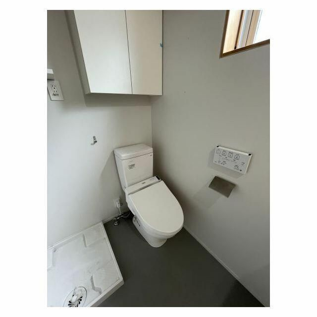 ＰＡＳＥＯ　ＳＡＮＧＥＮＪＡＹＡ　ＥＡＳＴ　ＷＥＳＴのトイレ|※全て別号室（１LDK）のお写真・内装等参考にしてください。