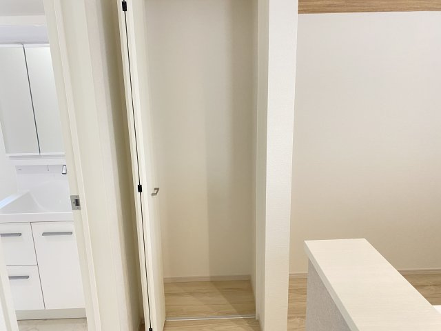 『八王子市新築戸建て』八王子市子安町3-21-13【仲介手数料無料】　１期の玄関|～仲介手数料無料☆八王子ひなた不動産～　八王子市子安町　新築戸建て