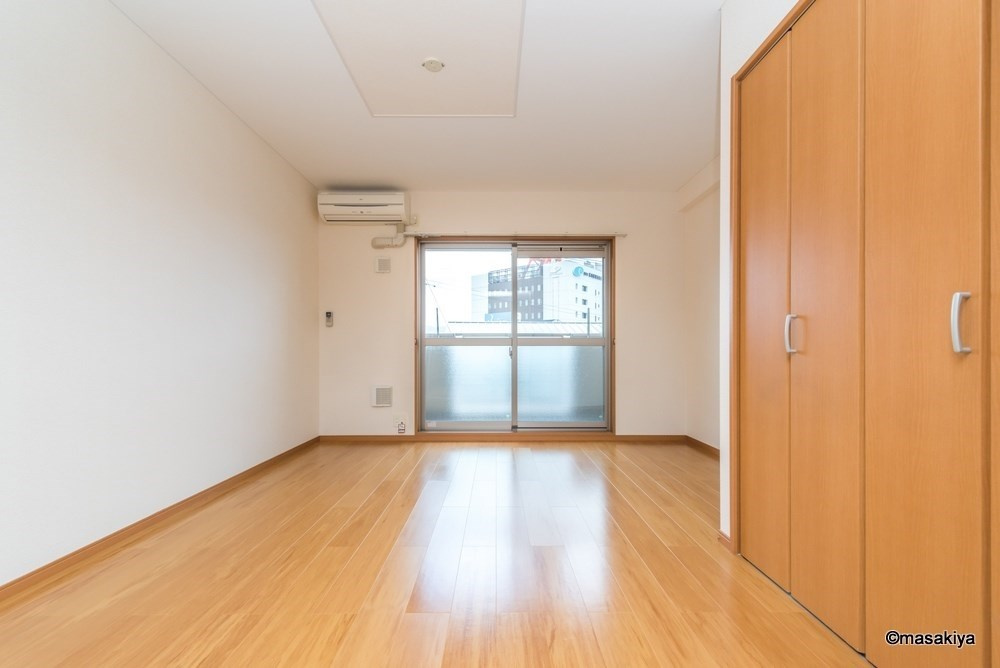 メゾン・ド・ポプラの居間・リビング|リビング広々です。