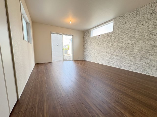 三郷市彦川戸1丁目　新築戸建　全1棟の居間・リビング|同施工会社の参考写真になります。