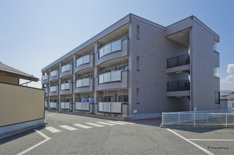 エステート今井の外観