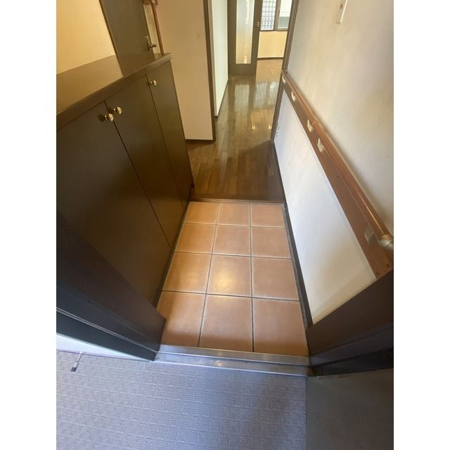 ルネ小岩の玄関