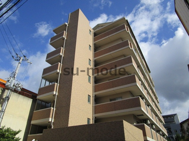 ウエントスレーニスの外観