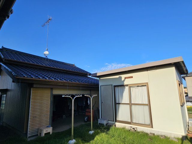 辻中古戸建ての庭|庭物置