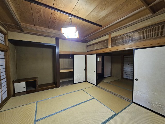 辻中古戸建ての和室|和室があれば、来客や子供用のスペースとして活躍します