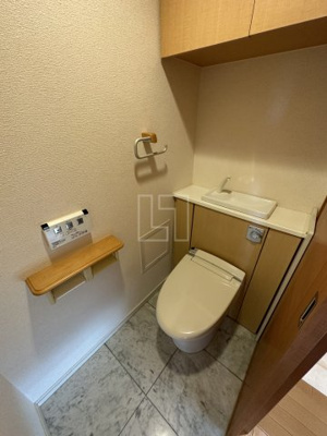 【トイレ】 | リーガル四ツ橋筋 | リーガル四ツ橋筋　温水洗浄便座