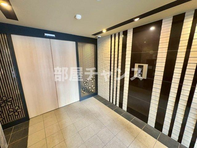 RESIDENCE DRACAENAのエントランス