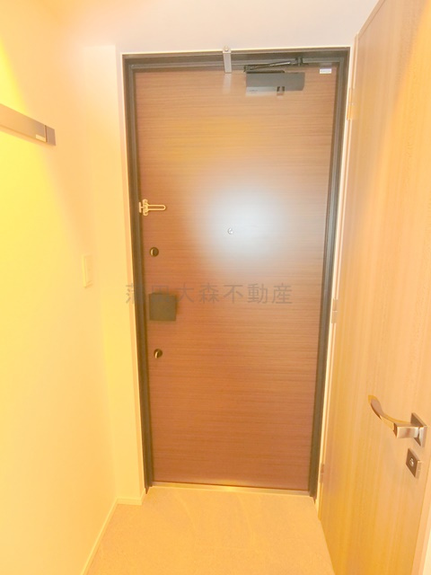 ザ・パークハビオ大森山王の玄関