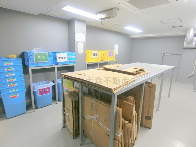 ザ・パークハビオ大森山王のその他共用部分|曜日時間関係なくゴミ捨て可能な敷地内ゴミ捨て場