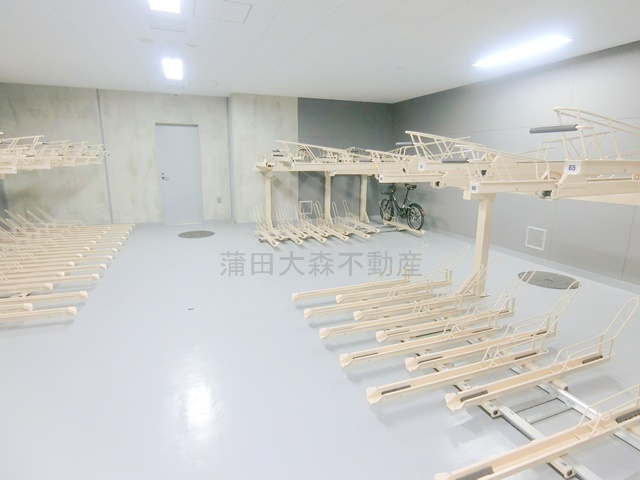 ザ・パークハビオ大森山王のその他共用部分|ラック式の駐輪場