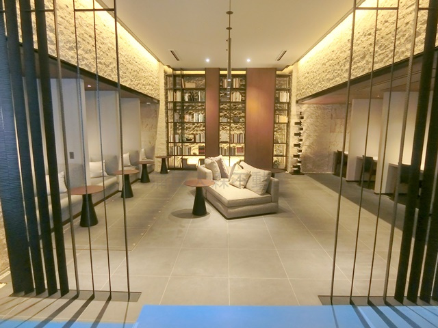 ザ・パークハビオ大森山王のエントランス|高級分譲マンションを思わせるエントランスロビー！