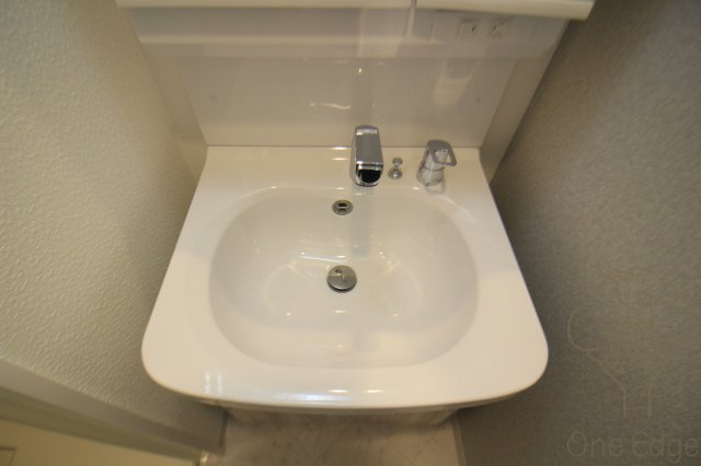 S-RESIDENCE新大阪Rishの独立洗面台