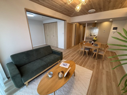 【居間・リビング】藤沢スカイハイツ 