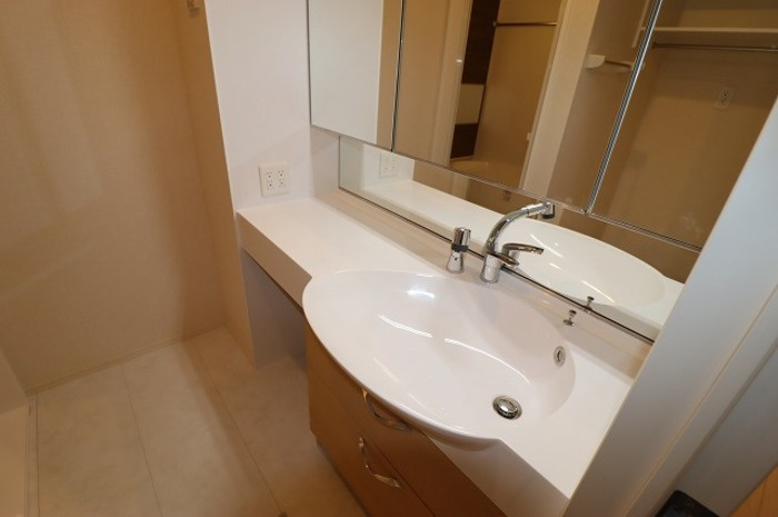 ヴェル セードルの独立洗面台|洗髪洗面化粧台