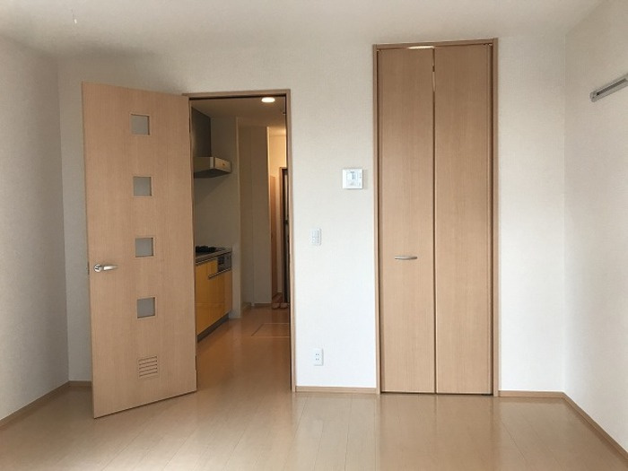 RYM壱番館の居間・リビング|居室