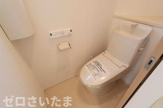 《仲介手数料無料》南区大字広ヶ谷戸238-10新築一戸建てグランパティオのトイレ|2F
