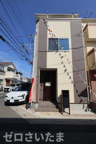《仲介手数料無料》南区大字広ヶ谷戸238-10新築一戸建てグランパティオの外観|3方角地です。