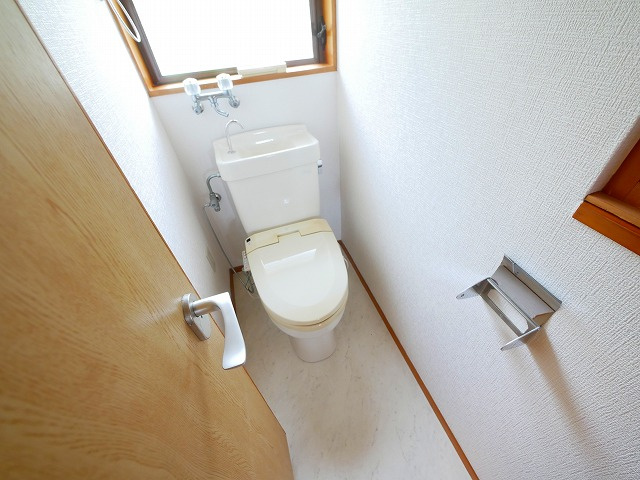 佐保台２丁目戸建のトイレ