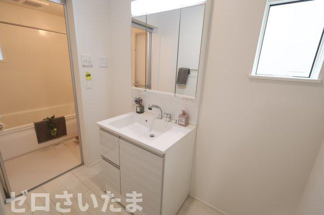 《仲介手数料無料》南区大字広ヶ谷戸581新築一戸建てリナージュの独立洗面台