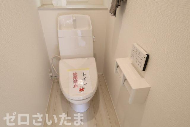 《仲介手数料無料》南区大字広ヶ谷戸581新築一戸建てリナージュのトイレ|1F