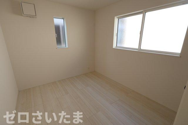 《仲介手数料無料》南区大字広ヶ谷戸581新築一戸建てリナージュの洋室|2F 5.25帖