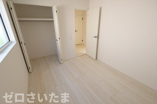 《仲介手数料無料》南区大字広ヶ谷戸581新築一戸建てリナージュの洋室|2F 5.25帖