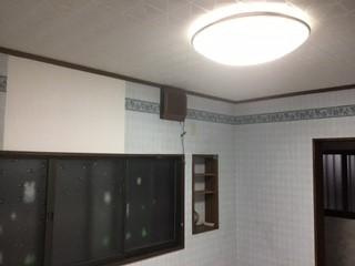 加納８丁目貸家の居間・リビング|洋室