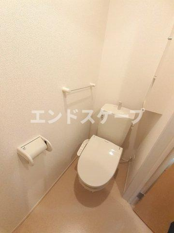 ロックヴィレッジⅠのトイレ|高崎、前橋のお部屋探しはエンドスケープまで！お客様の理想お聞かせ下さい♪