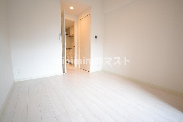 アドバンス大阪セレーノの居間・リビング