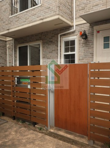 シュクラ新秋津のエントランス