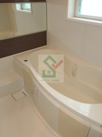 シュクラ新秋津の浴室