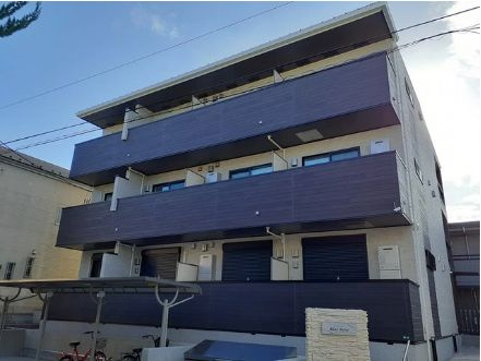 クラール　ミッテの外観|★木造３階建てアパート！外観です。★